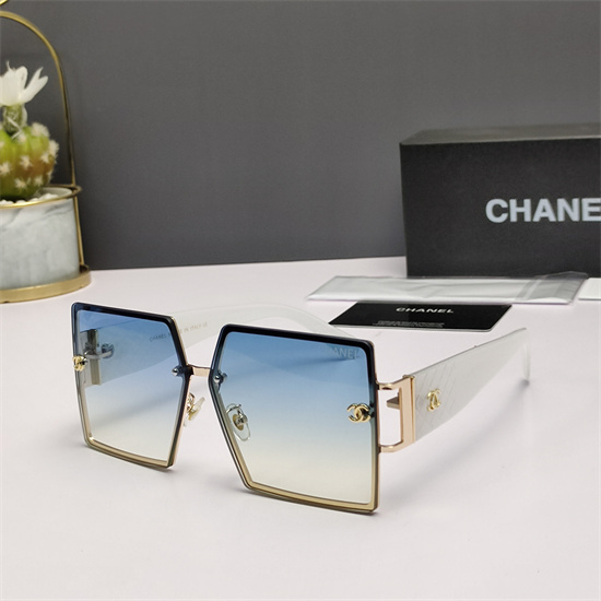 Chanel Sunglass AA 064
